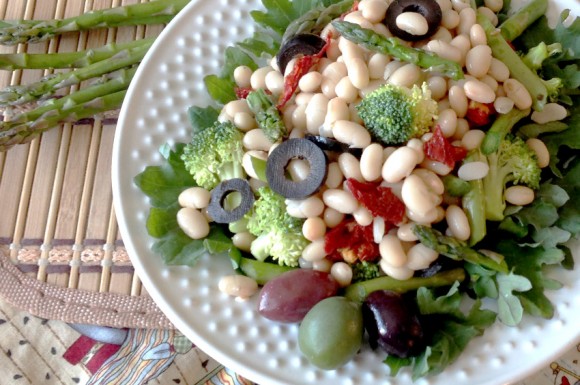 Mediterranean navy bean salad